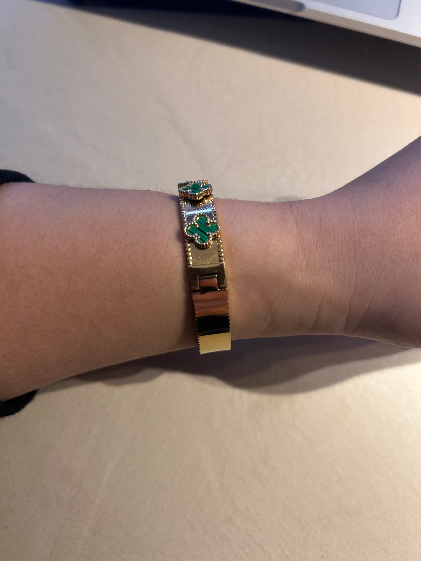 Hudaai green bracelet