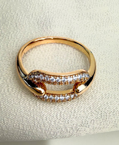Eloise Spark Ring