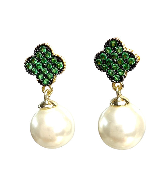 Emerald Pearl Drop Oorbel