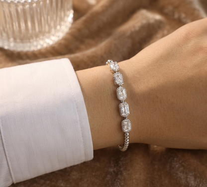 Five Sparkle Crystal Armband